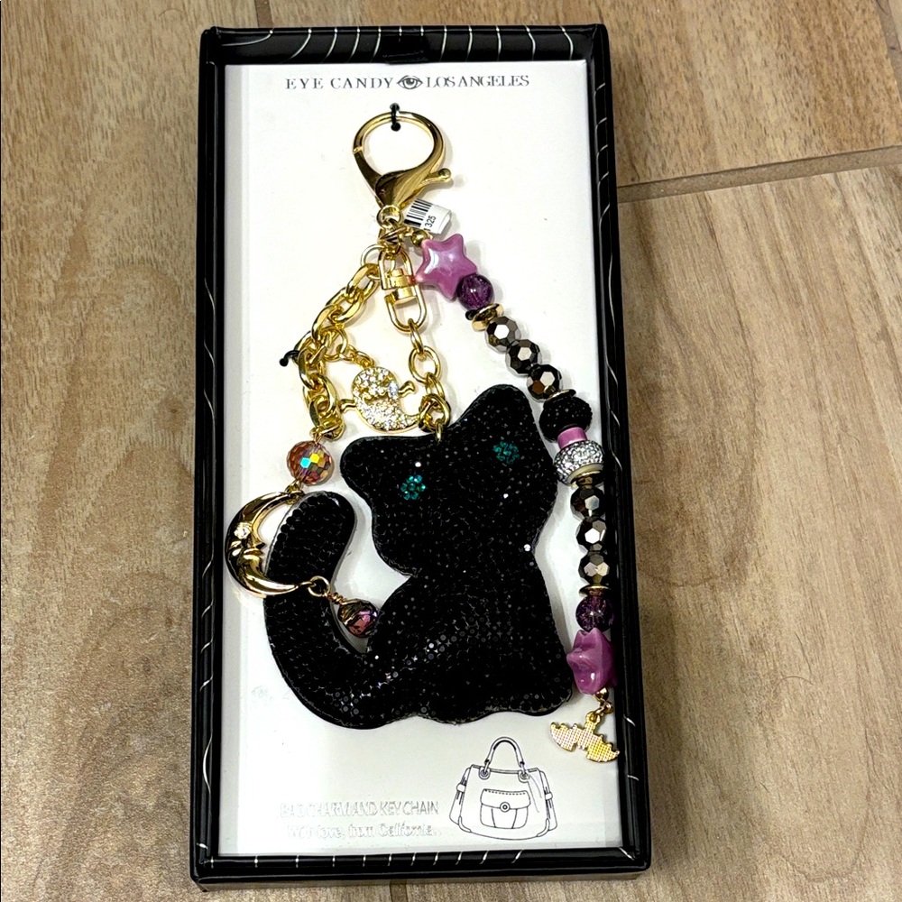 NIB Eye Candy Los Angeles sparkly Black Cat Keychain with Halloween accents